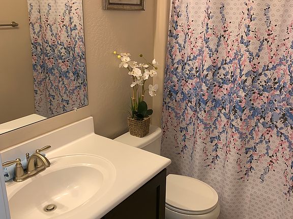 5th image of 9209 W Meadow Dr