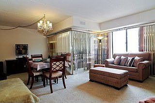 Living Room / Dining Room