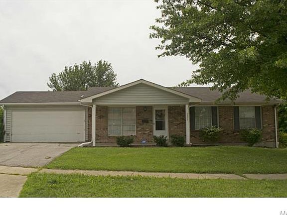 2nd image of 2380 Farflung Dr