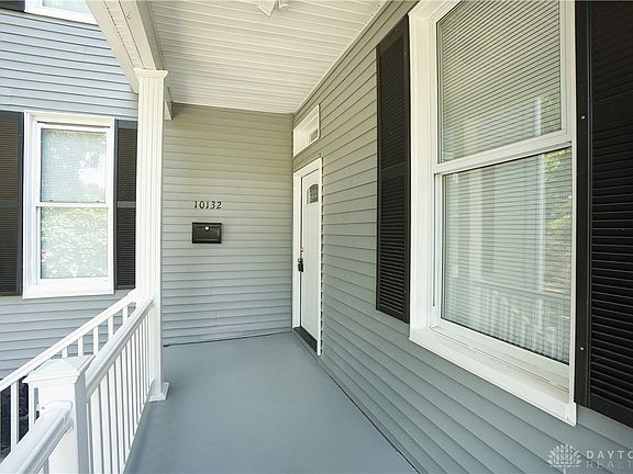 5th image of 10132 Grandview Ave