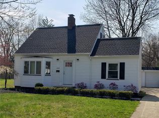 304 E 276th St, Euclid, OH