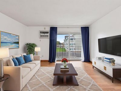 14115 Pennock Ave APT 301, Apple Valley, MN, 55124