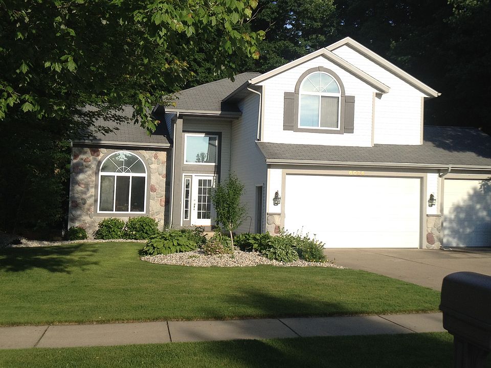 1st image of 6026 Statler Dr SE