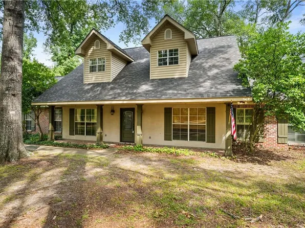 1001 Hidden Ridge Dr, Woodworth, LA 71485