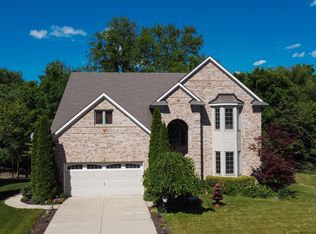 28922 Savoie Ct, Livonia, MI