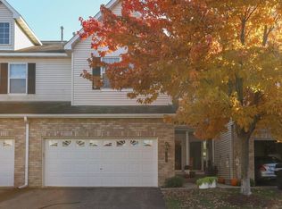 9347 Rath Pl, Eden Prairie, MN 55347