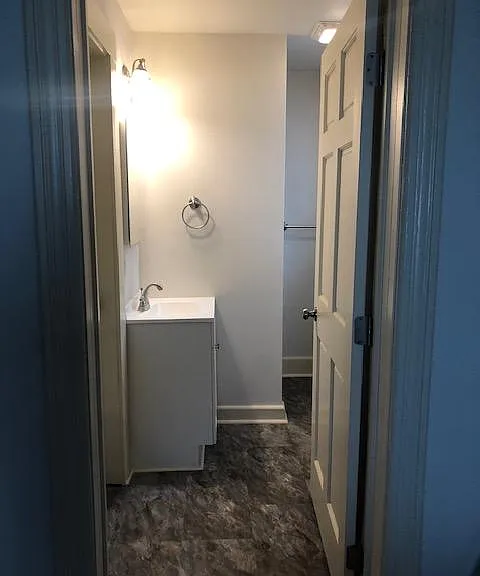 62 S Main St — Photo 3