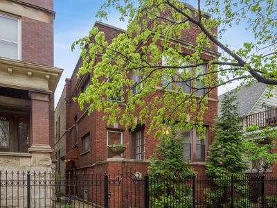 4122 N Ashland Ave, Chicago, IL, 60613