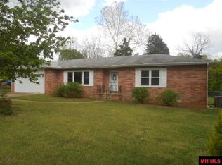 203 Parkview Dr, Mountain Home, AR 72653