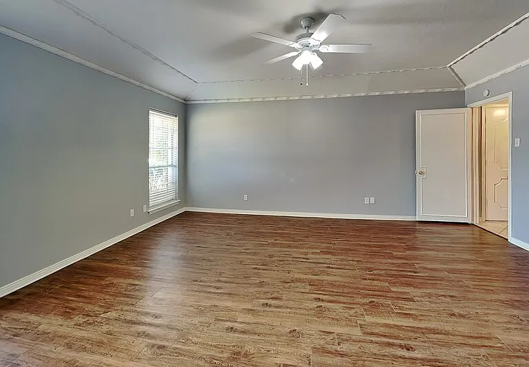 4308 Harvest Hill Rd — Photo 10