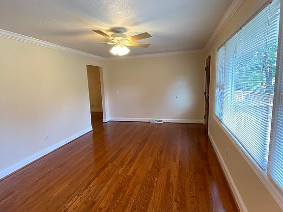4th image of 2780 Hillbrook Dr