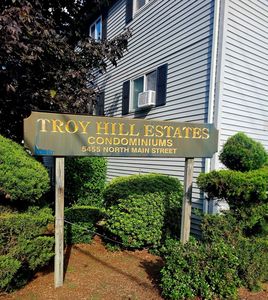 5455 N Main St APT 21F, Fall River, MA, 02720