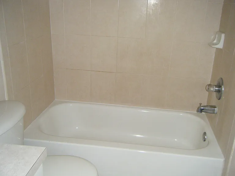 MBR Bathtub
