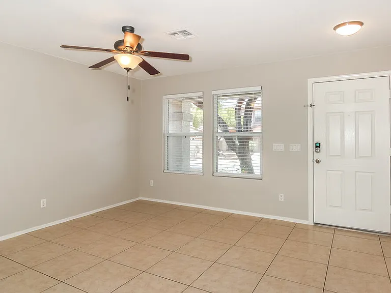 13181 N Deergrass Dr — Photo 4