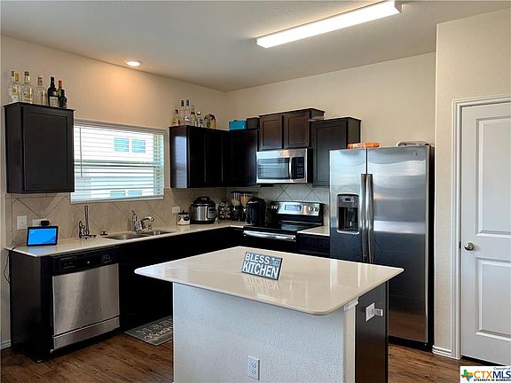 3rd image of 104 Comet Dr #2I