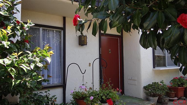 1st image of 282 Oakwood Cir #A