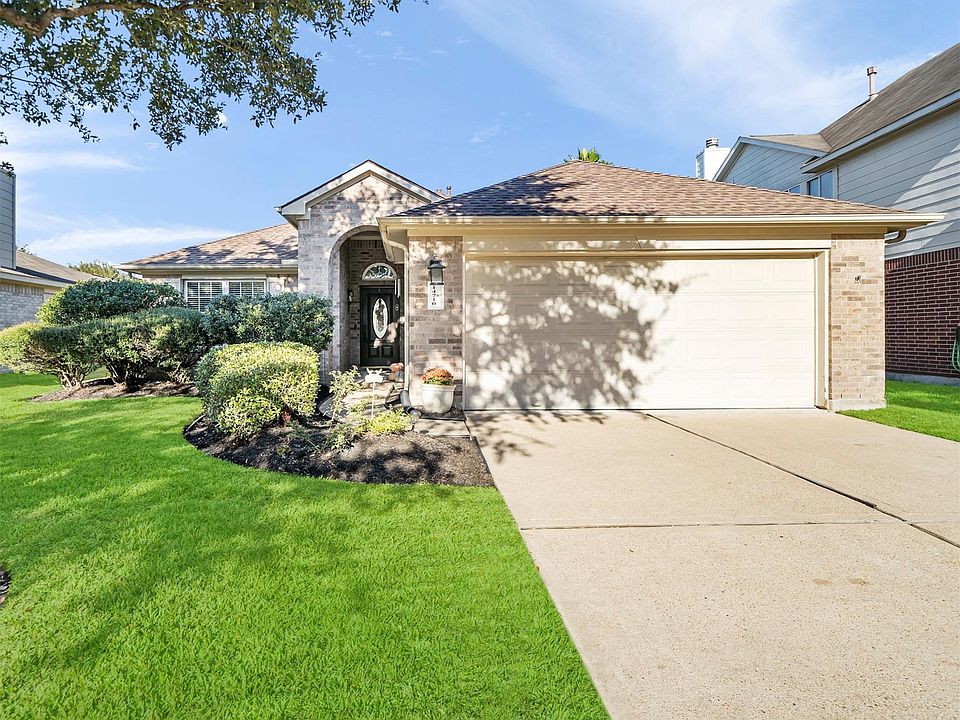 1st image of 14710 Emerald Cypress Ln