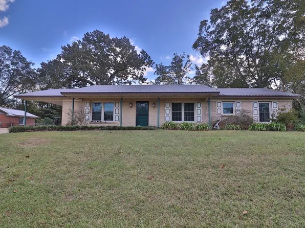 53 Andrews Dr, Daleville, AL 36322