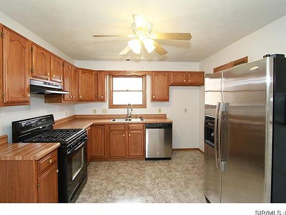 3rd image of 508 Judith Ann Pl