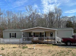 438 Lockhart Ln, Gaffney, SC 29341