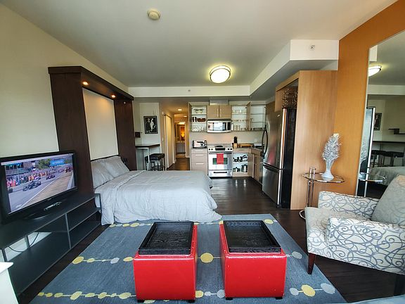 4th image of 55 Page St APT 518