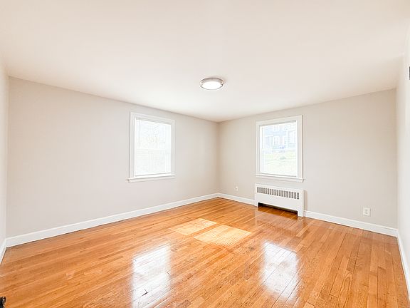 5th image of 273 Neponset Ave APT 1