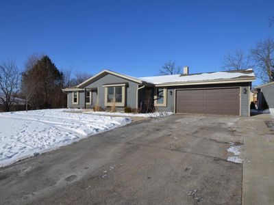 421 Meadow LANE, Eagle, WI, 53119