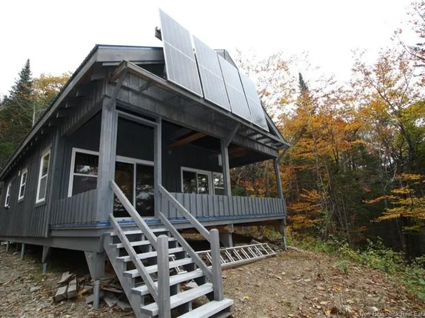 1215 Storeytown Rd, Doaktown, NB E9C 1R8