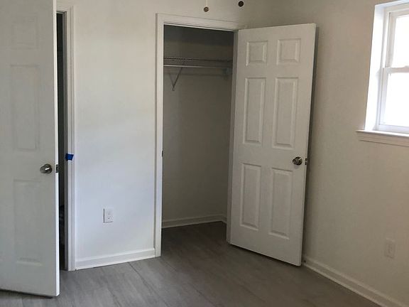 4th image of 2128 Piety St