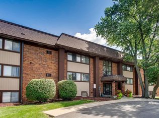 Maple Park Apartments, Naperville, IL 60540
