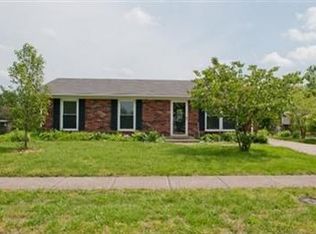 1324 Delaware Dr, Georgetown, KY 40324