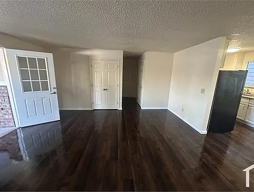 2 bed, $2,300 — Photo 2