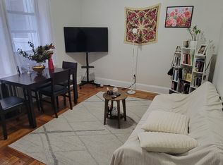 25-58 35th St #3B, Astoria, NY 11103