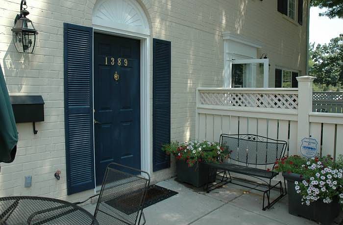 1st image of 1389 N Van Dorn St
