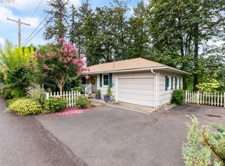 14191 S Livesay Rd, Oregon City, OR 97045