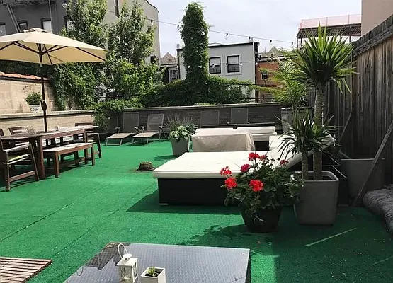 Rented by City View Living | media 12