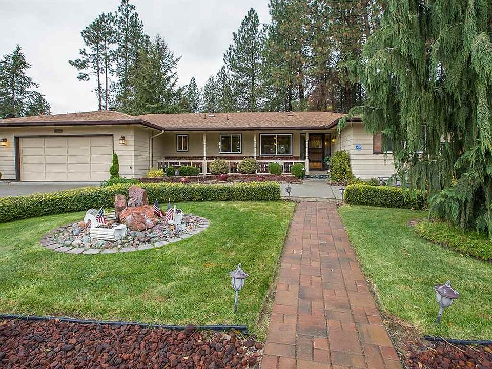 1st image of 9715 N Woodridge Dr