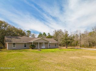 16429 Grafe Homestead Rd, Moss Point, MS 39562