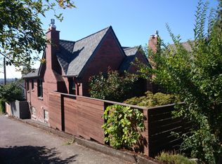 7311 17th Ave NE, Seattle, WA 98115