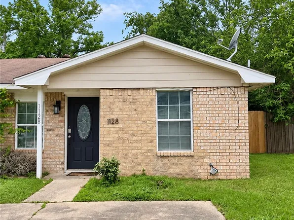 1128 Georgia St, College Station, TX 77840
