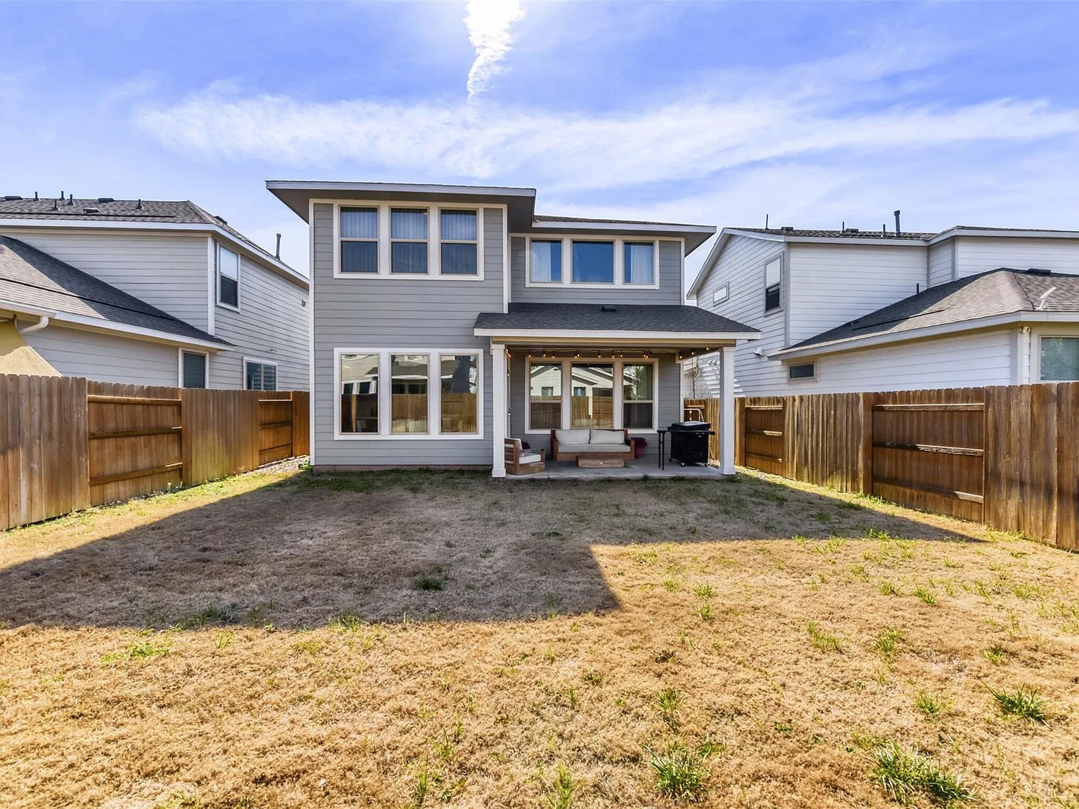 3 bed, 2.5 bath, 1761 sqft, $2,500 — Photo 4