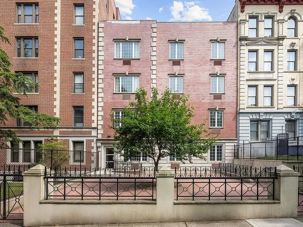 480 Eastern Pkwy APT 3R, Brooklyn, NY 11225