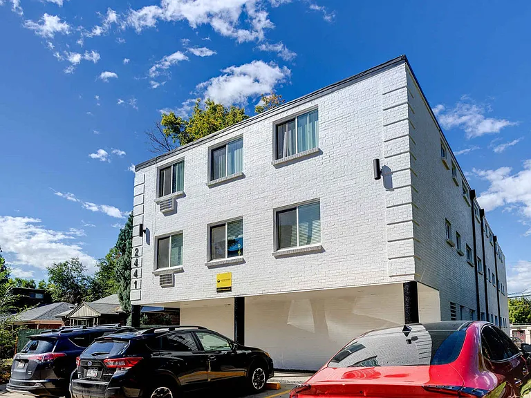2441 S. York St. — Photo 13