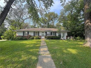 407 E 3rd St, Creighton, MO 64739