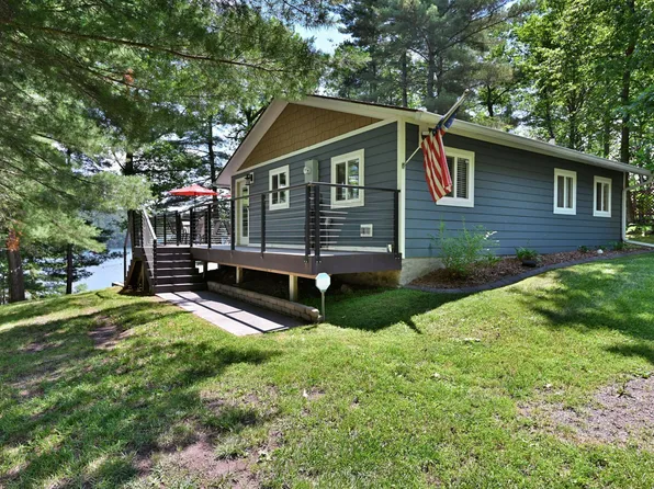 N2590 Warren Rd, Sarona, WI 54870