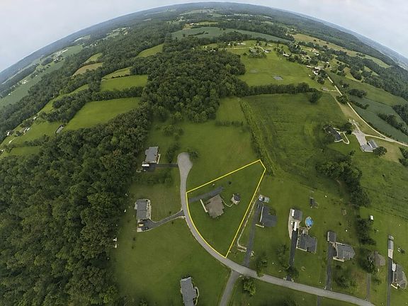 2nd image of 431 Carnes Rd
