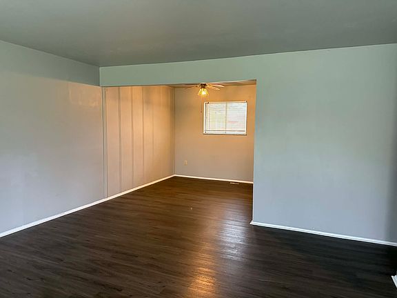 2nd image of 126 Robinhood Dr