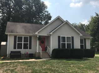 8330 Silver Ridge Dr, West Paducah, KY 42086