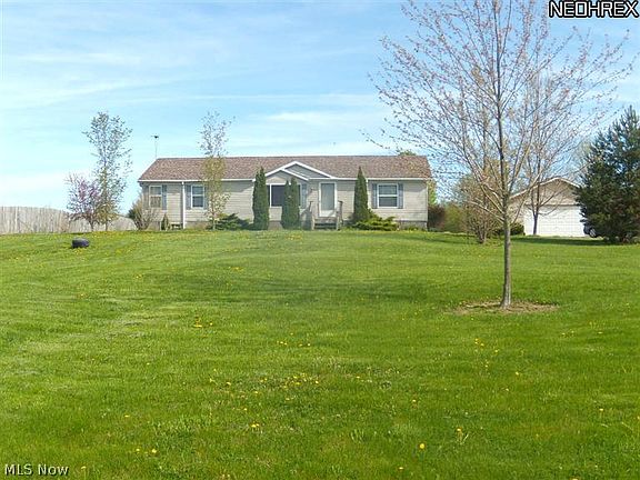 2nd image of 1749 Hayford Rd