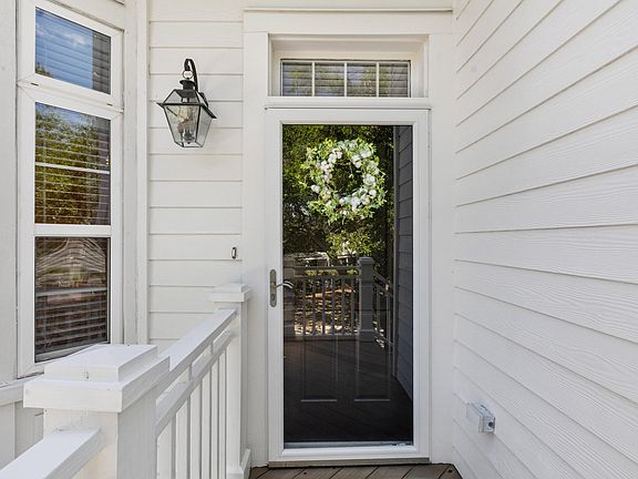 3rd image of 1551 Sea Palms Cres